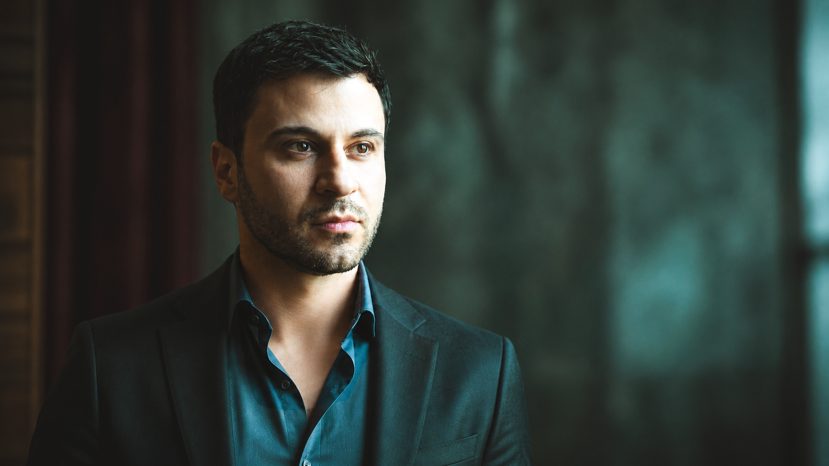 The Debut That Had Top Literary Agents Competing: A Conversation with M.R. Madonna